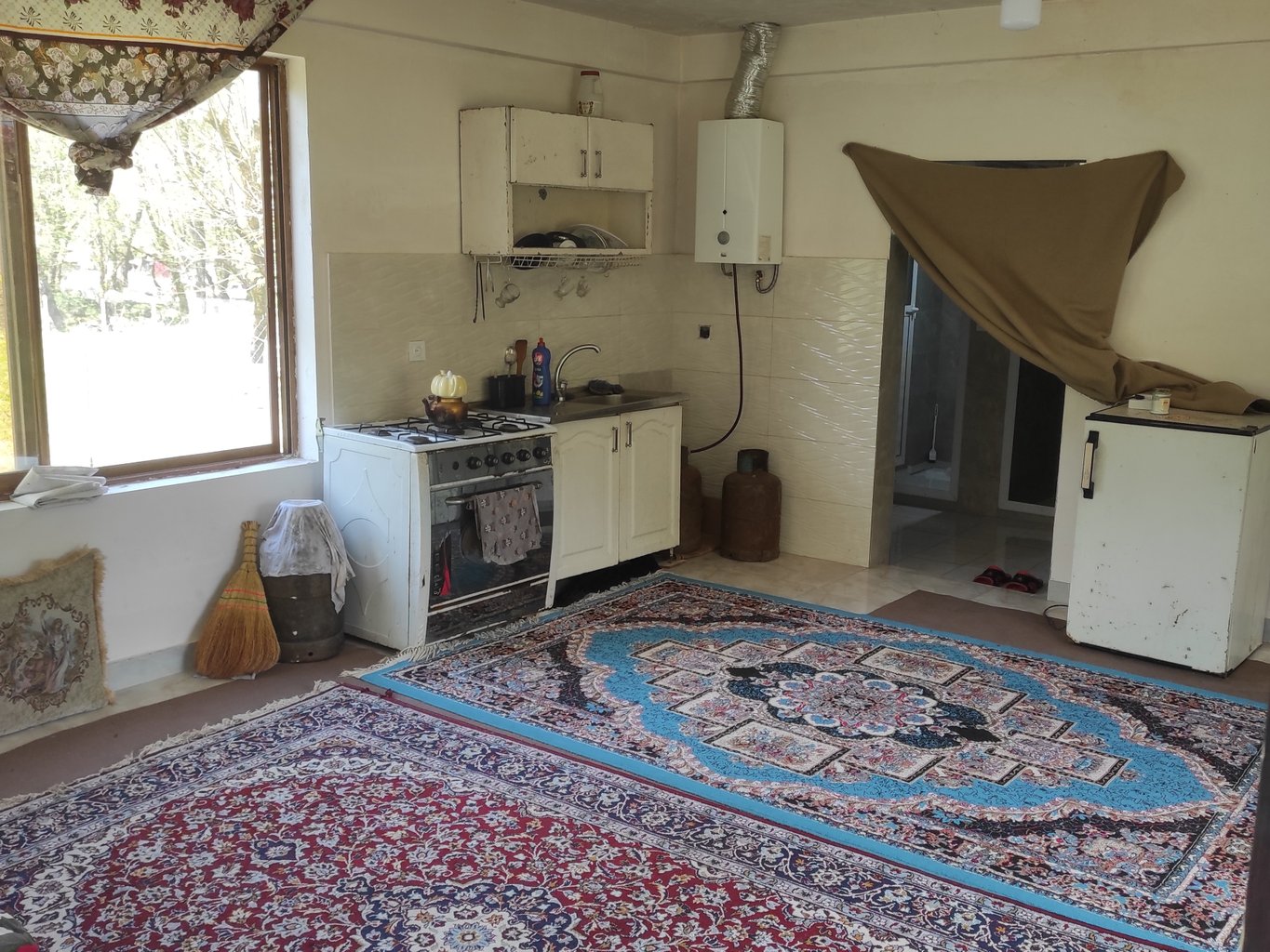 سوئیت فلت آوین