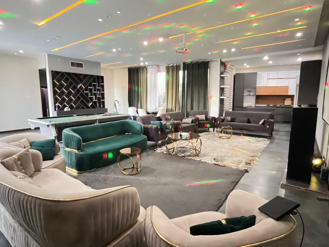 ویلا دوخوابه استخردار آبگرم تهراندشت