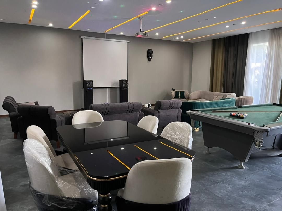 ویلا دوخوابه استخردار آبگرم تهراندشت