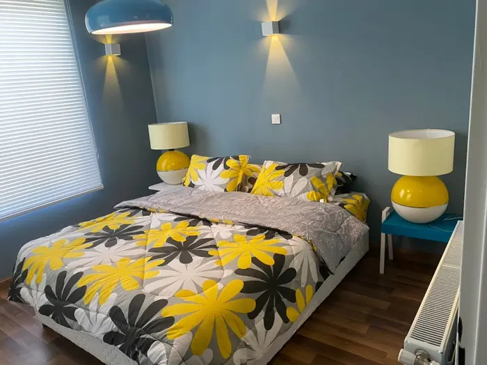 دوخوابه استخردار آبگرم خورشید