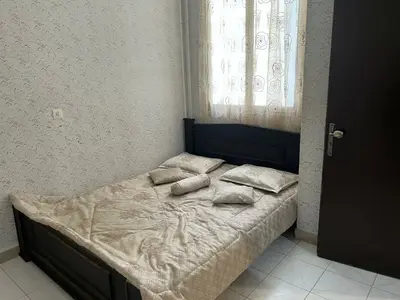 آپارتمان یک خوابه سبز 3 جمهوری