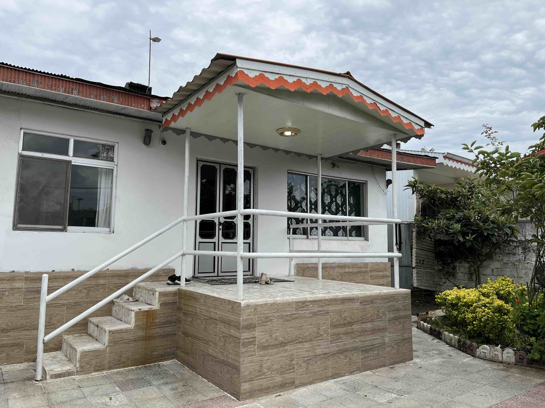 دوخوابه کیهان ۳