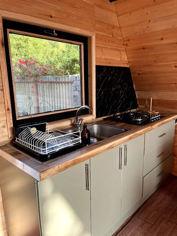 کلبه یک خوابه سوئیسی آرکا