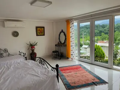 سوئیت فلت وایت