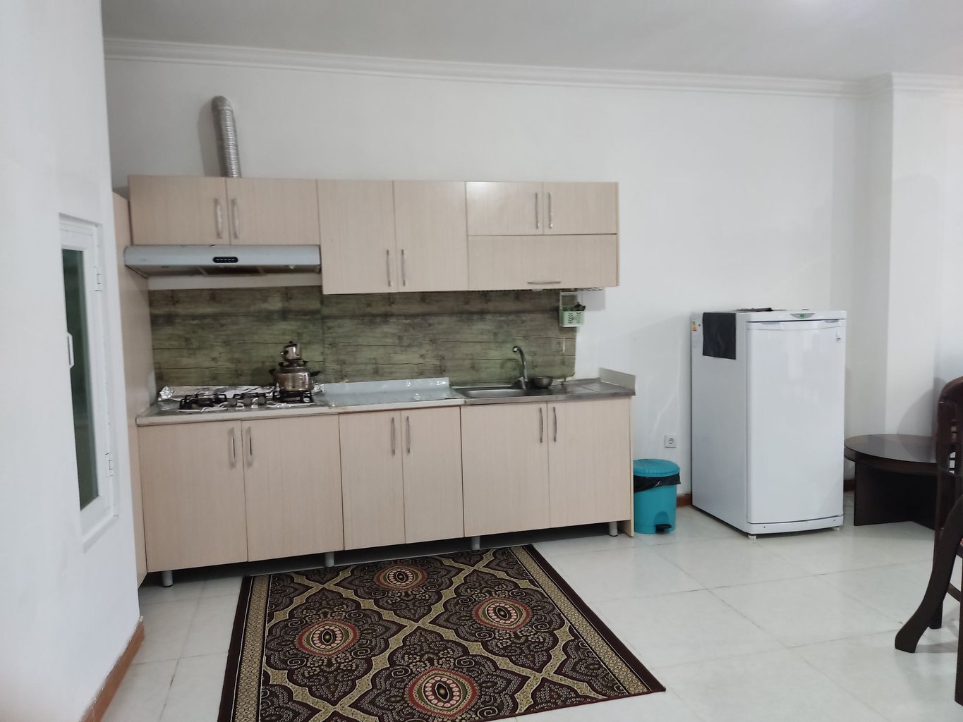 آپارتمان دوخوابه ساحلی بابایی طبقه پنجم