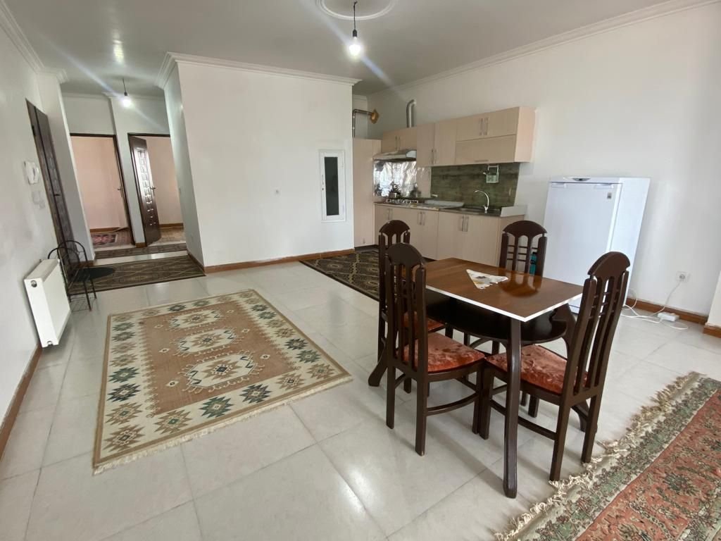 آپارتمان دوخوابه ساحلی بابایی طبقه پنجم