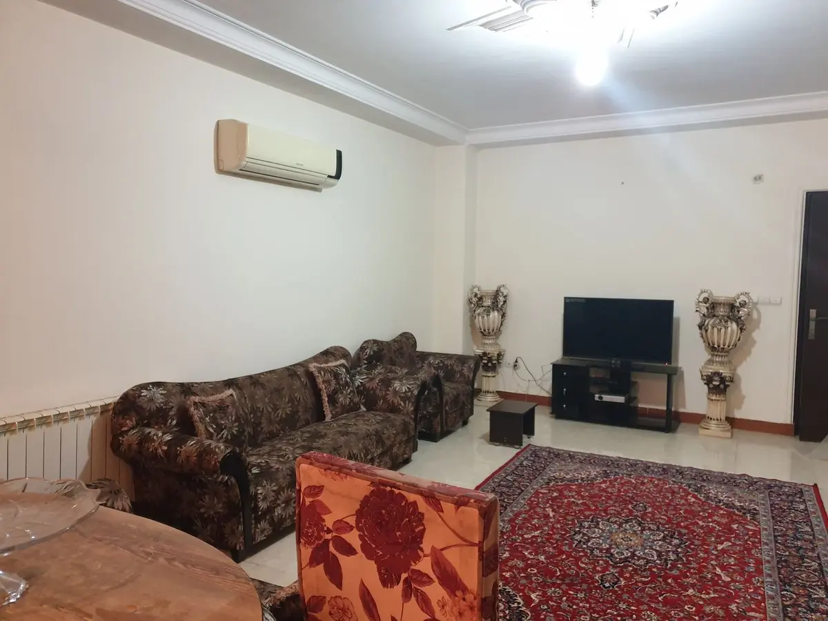 آپارتمان دوخوابه اقدامی - پذیرایی