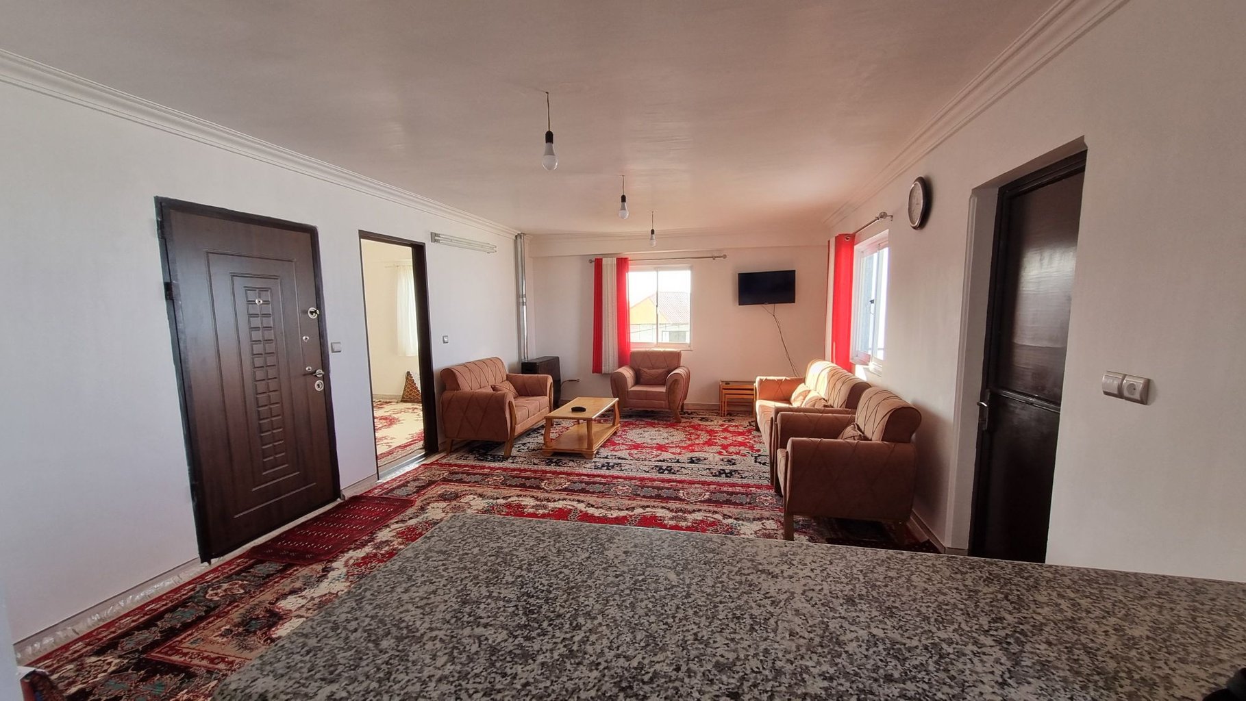 یک خوابه کوهستانی جهان نما گردنه سر