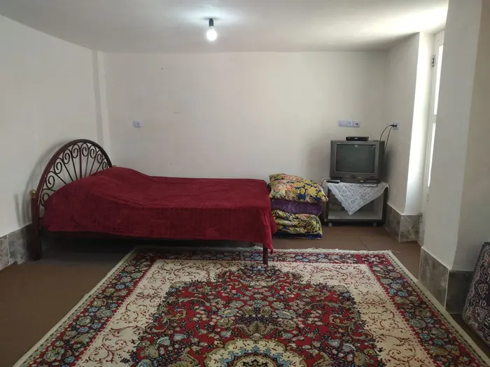 سوئیت فلت همیشه بهار