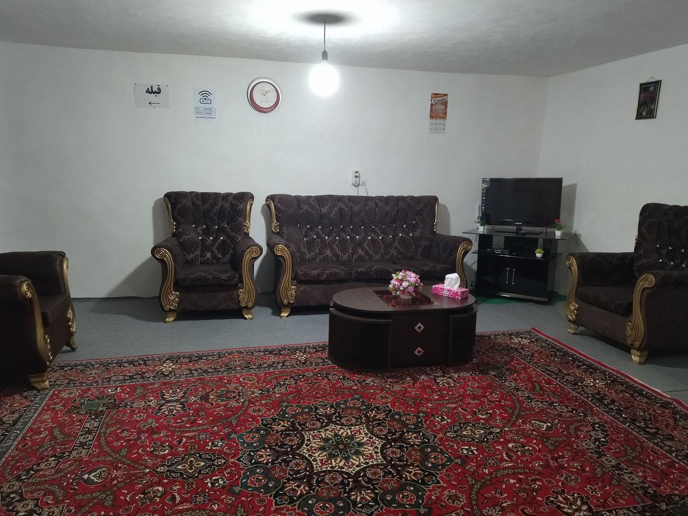 ویلا یک خوابه گل پامچال - عکس پذیرایی 