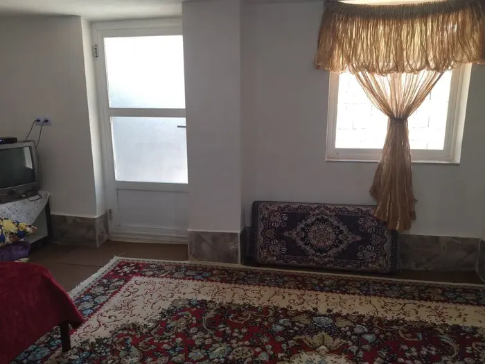 سوئیت فلت همیشه بهار