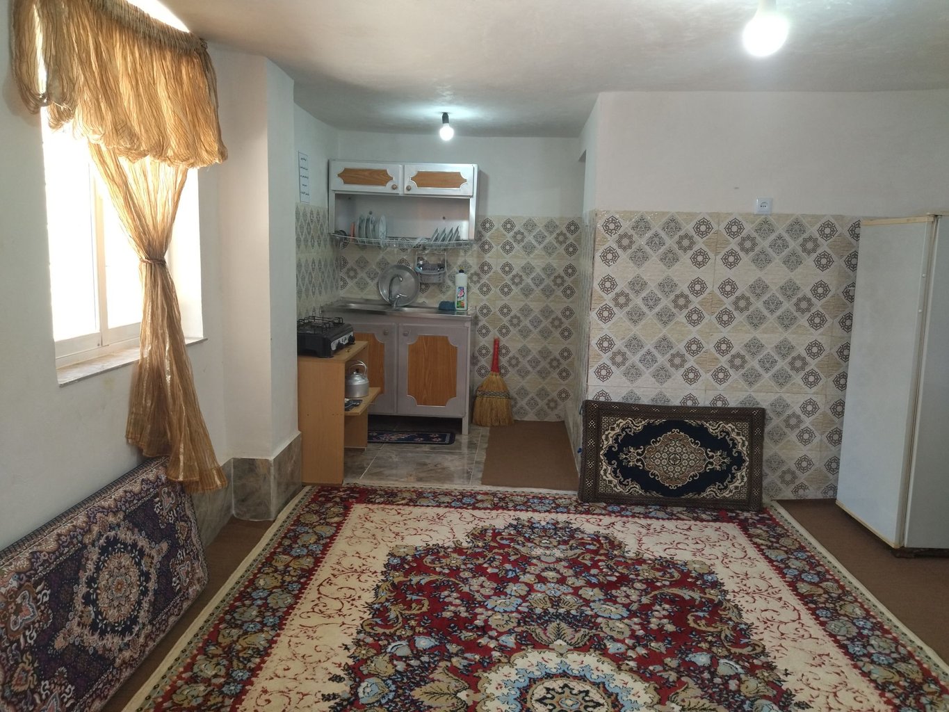 سوئیت فلت همیشه بهار