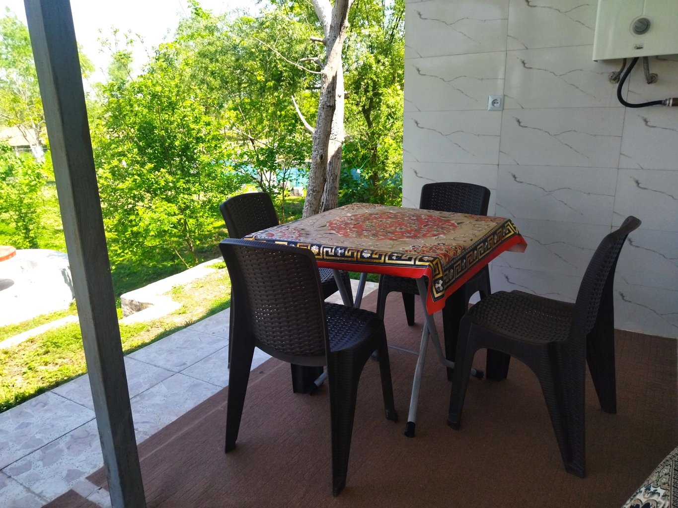 یک خوابه باغ ایرونی