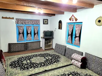 اقامتگاه سنتی سه سار - واحد دوخوابه