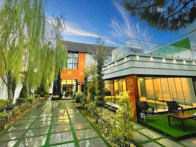 سه خوابه استخردار آبگرم پینار