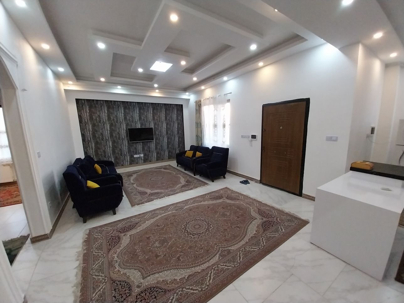 ویلا دوخوابه روستایی منطقه آزاد - نشیمن