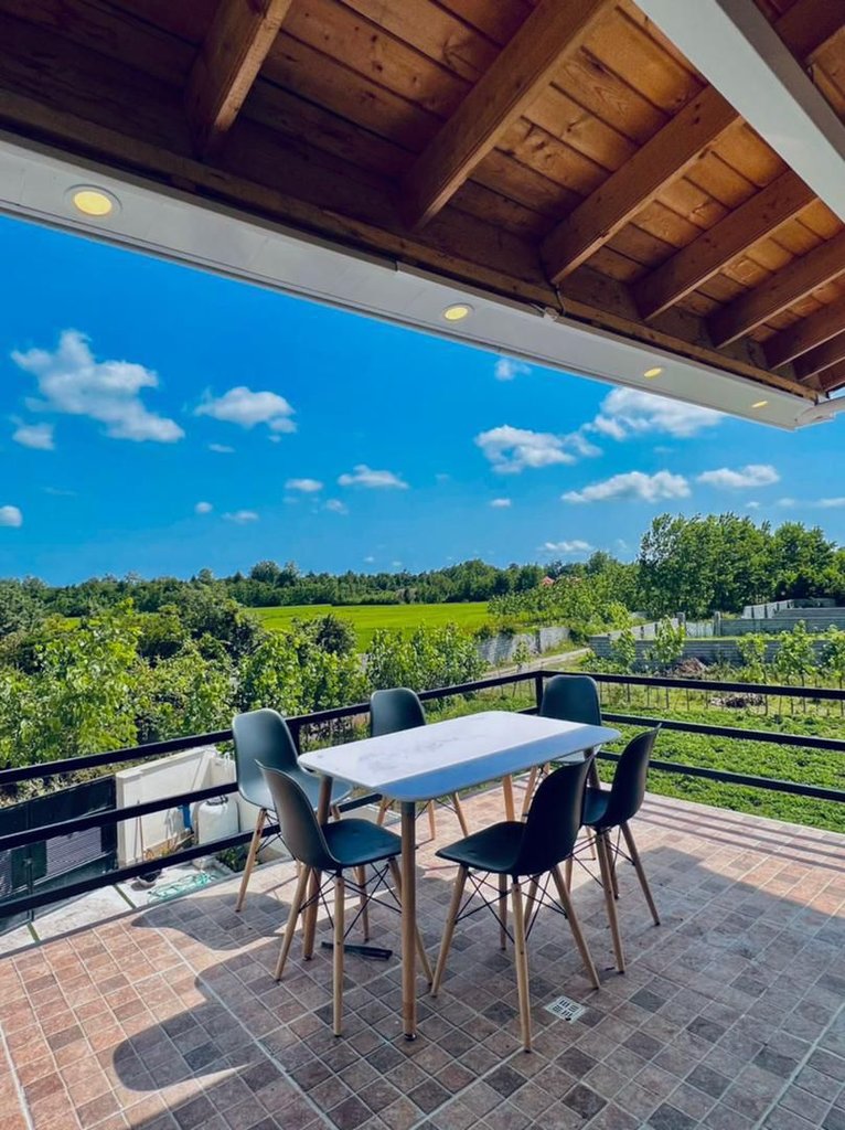 ویلا یک خوابه تونل جنگلی