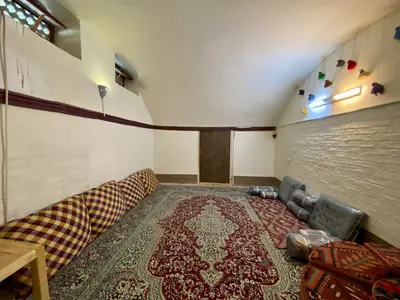 بومگردی سرای اوروزا - واحد دُر