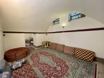 بومگردی سرای اوروزا - واحد دُر