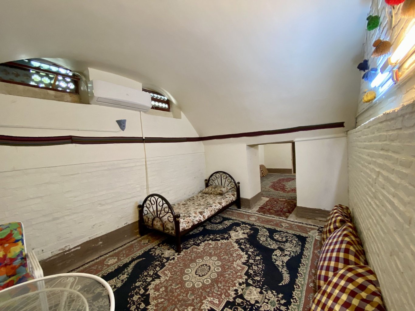 بومگردی سرای اوروزا - واحد دُر