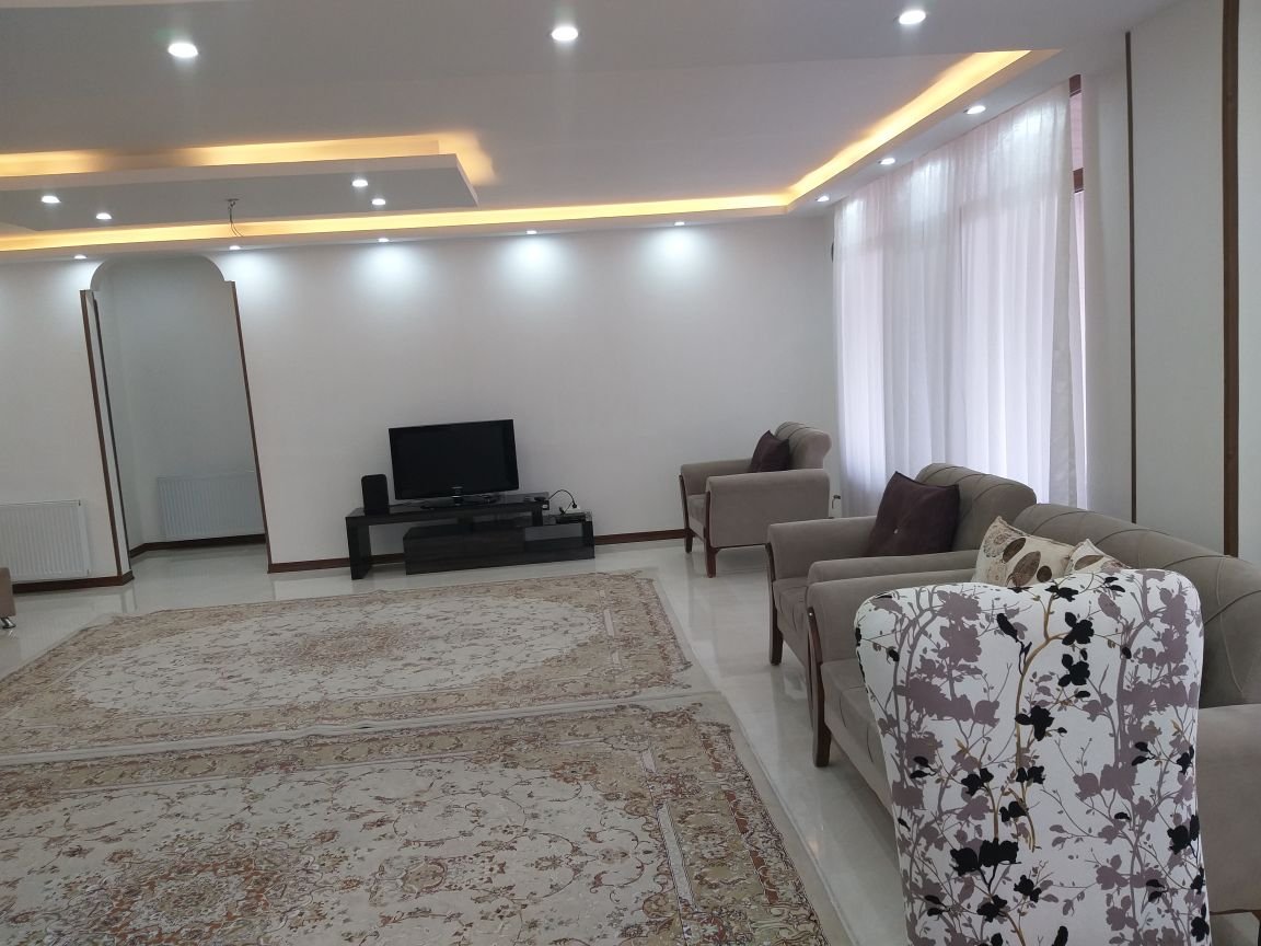 ویلا ۲ خواب خیابان سارا