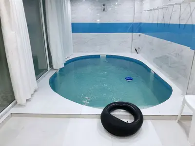 ویلا دوخوابه استخردار آبگرم فرح آباد 3