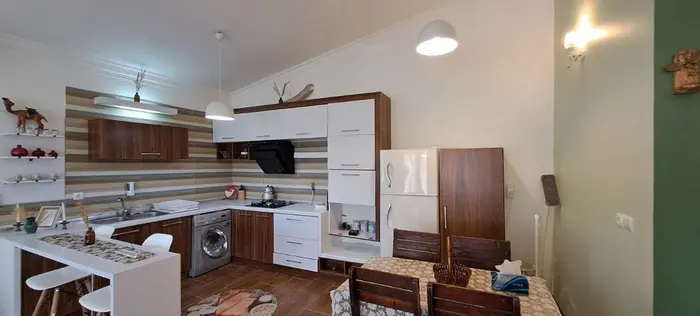 یک خوابه استخردار سرای پرنده - آشپزخانه