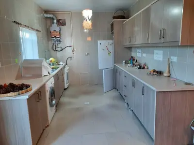 بومگردی یک خوابه سرای فرزانه - واحد دیبا