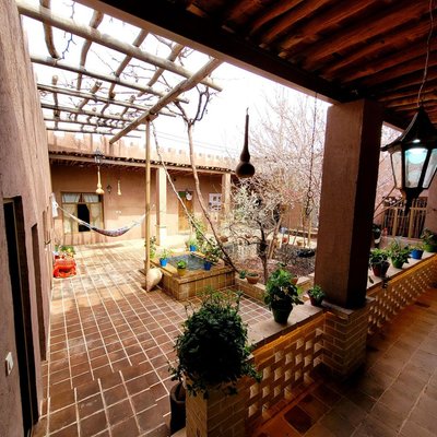 بومگردی عمه خورشید - واحد پیروز