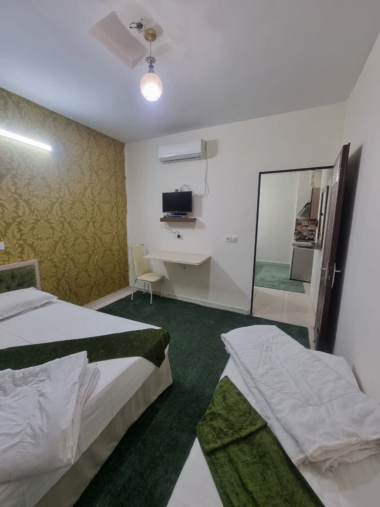 مجتمع اقامتی هتل آپارتمان ادیان - واحد پنج تخته 303