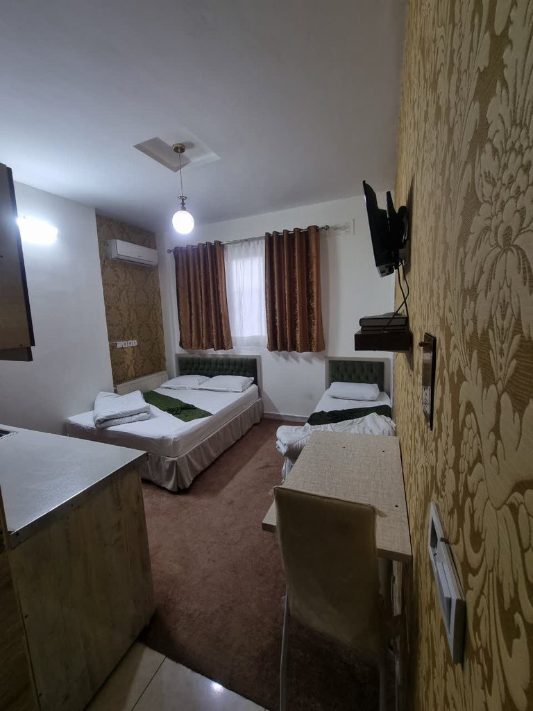 مجتمع اقامتی هتل آپارتمان ادیان - واحد سه تخته 301