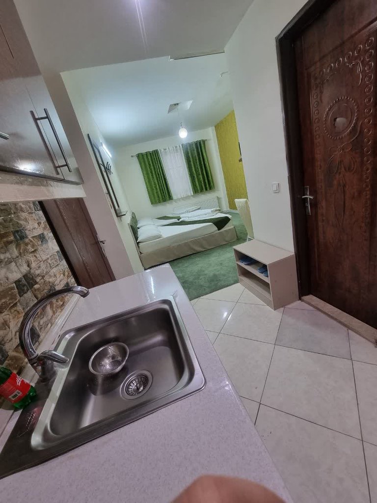 مجتمع اقامتی هتل آپارتمان ادیان - واحد چهار تخته 203