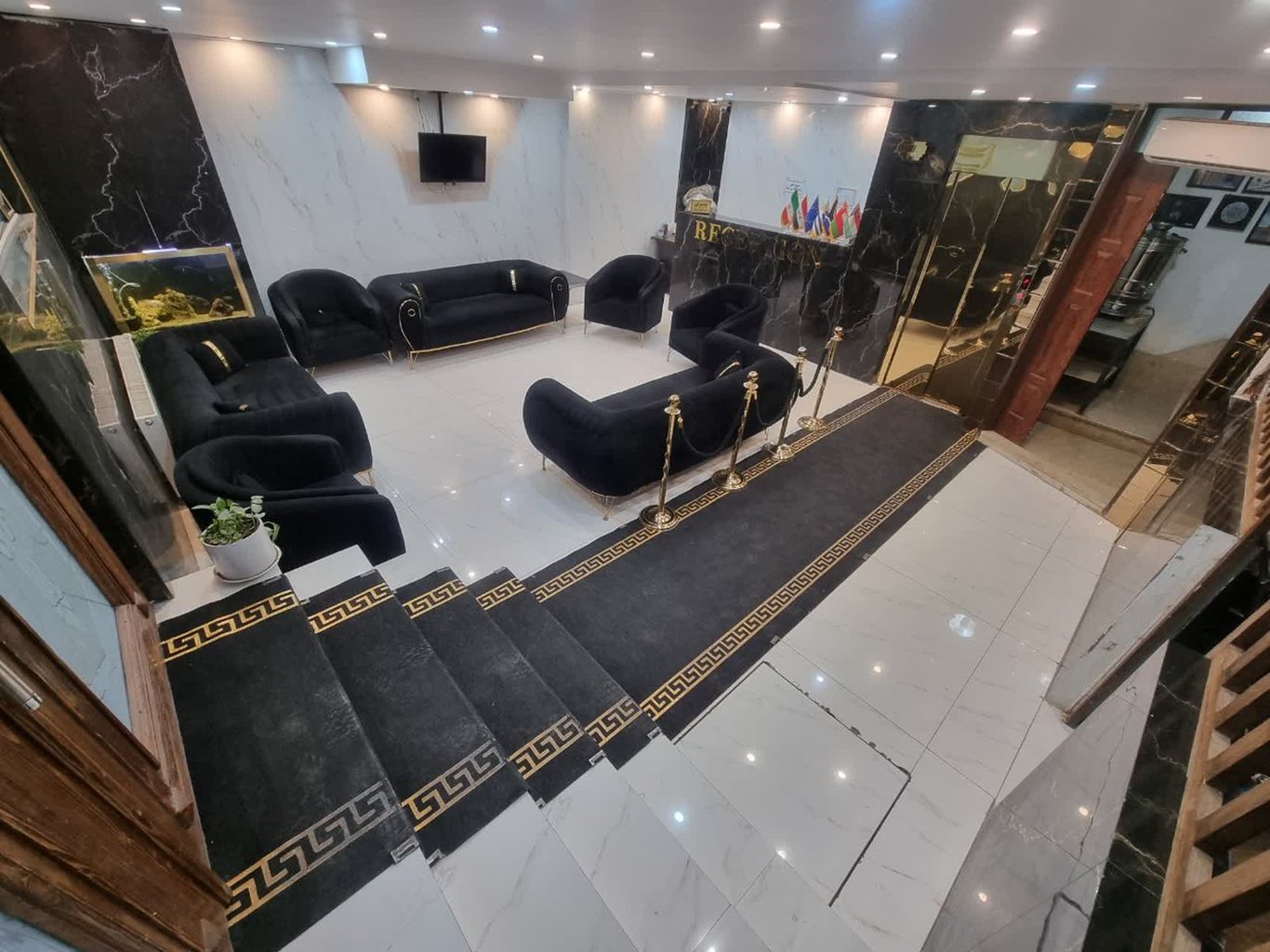 مجتمع اقامتی هتل آپارتمان ادیان - واحد سه تخته 202