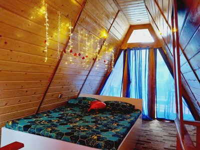 کلبه یک خوابه سوئیسی محدثه