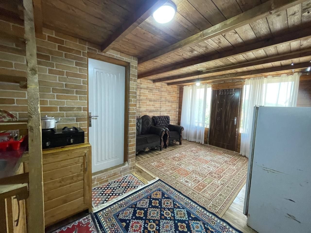 کلبه یک خوابه جنگلی برکه ۱