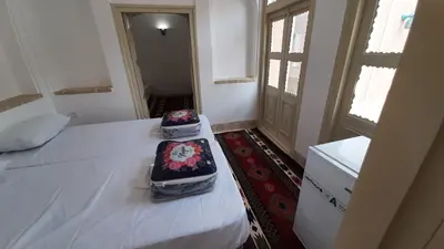 بومگردی سرای سپنج - واحد شمعدونی