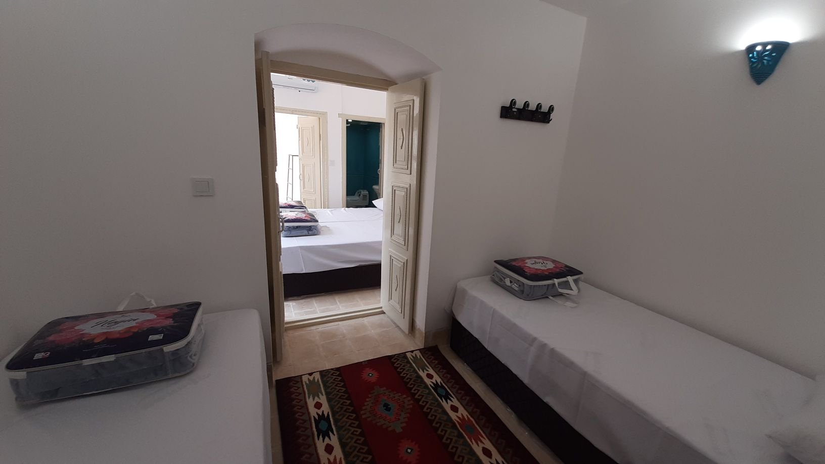 بومگردی سرای سپنج - واحد شمعدونی