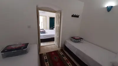 بومگردی سرای سپنج - واحد شمعدونی