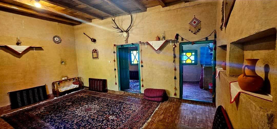 بوم گردی حاجی بابا - واحد ارفه کوه