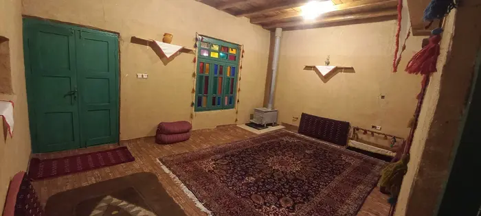 بوم گردی حاجی بابا - واحد ارفه کوه - هال