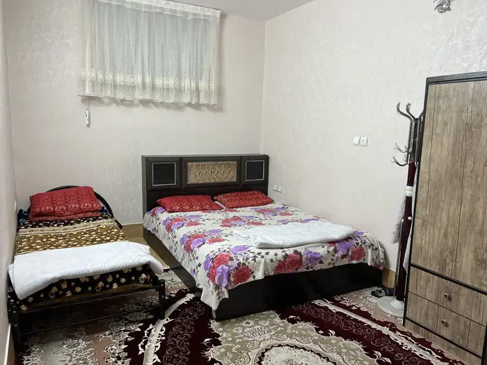 آپارتمان یک خوابه دوستان