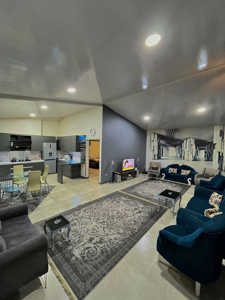 ویلا یک خوابه استخردار آبگرم توس