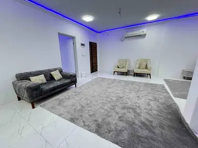 آپارتمان دوخوابه گمبرون ۲