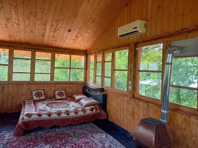 کلبه دوخوابه جنگلی کورش