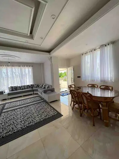 ویلا سه خوابه استخردار آبگرم یونا