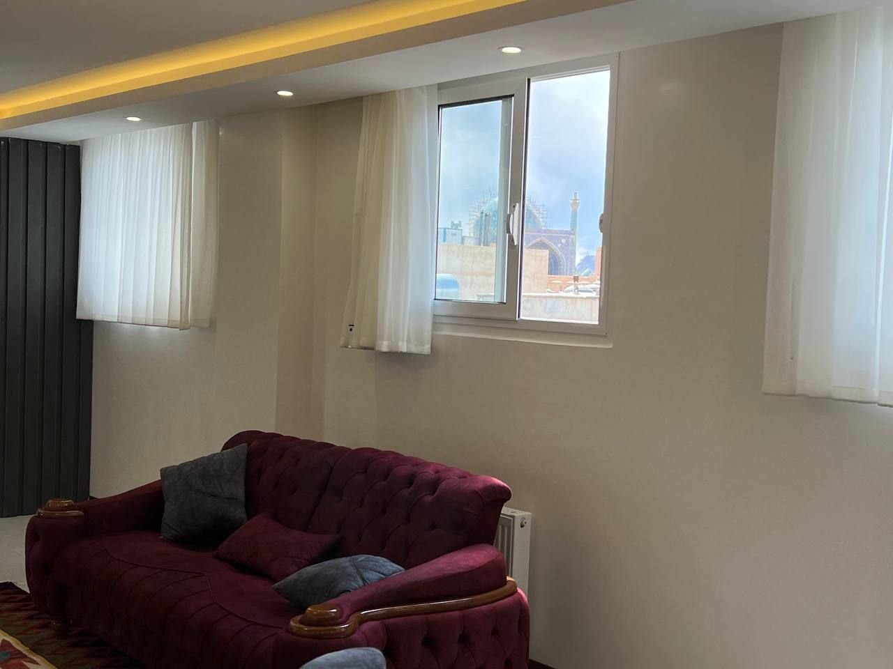 آپارتمان دوخوابه نقش جهان دلوان