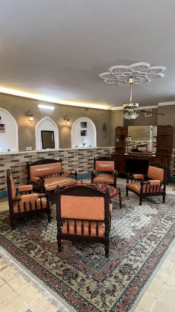 آپارتمان یک خوابه آلاله نقش جهان