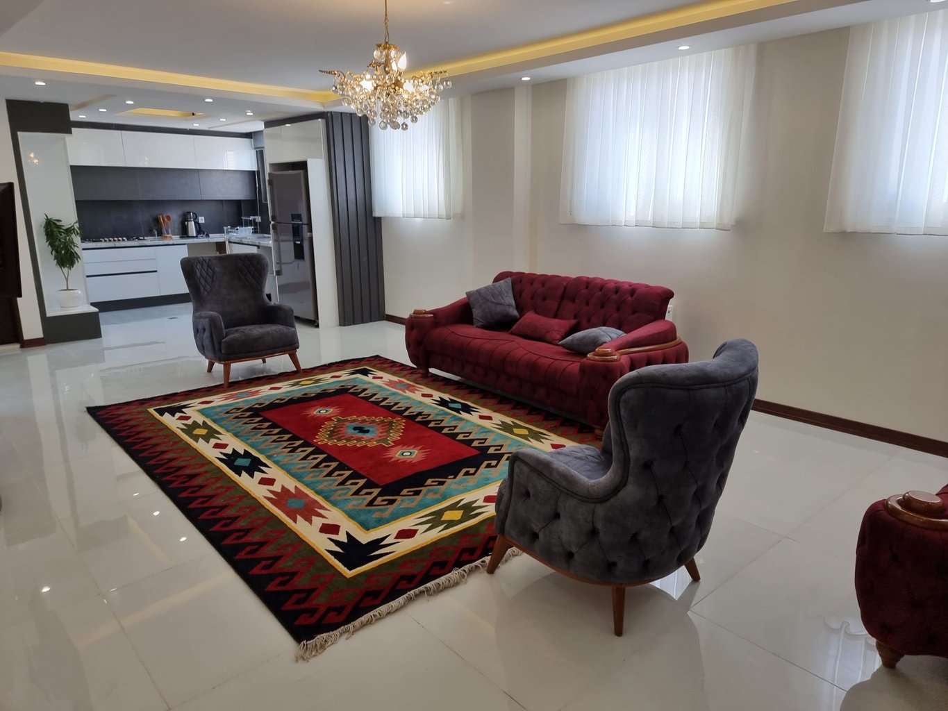 آپارتمان دوخوابه نقش جهان دلوان