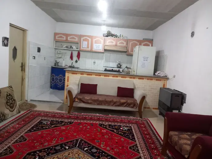 ویلا دوخوابه ماه تی تی - حال با اشپزخانه