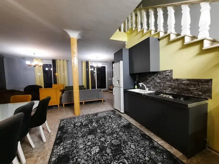 ویلا دوخوابه استخردار آبگرم آبتین 1 - آشپزخانه